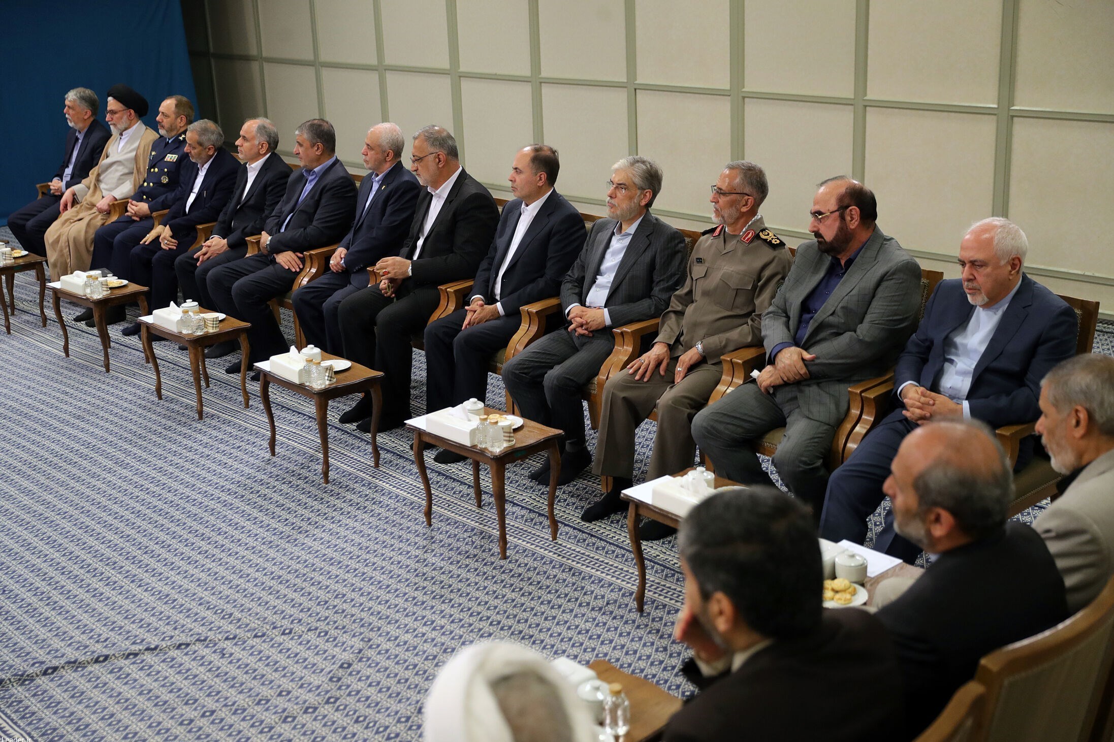 دیدار رئیس جمهور و هیئت دولت چهاردهم با امام خامنهای 1 14030606111341798308619610